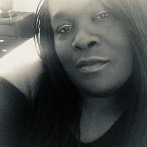 Meet your Posher, Nikki